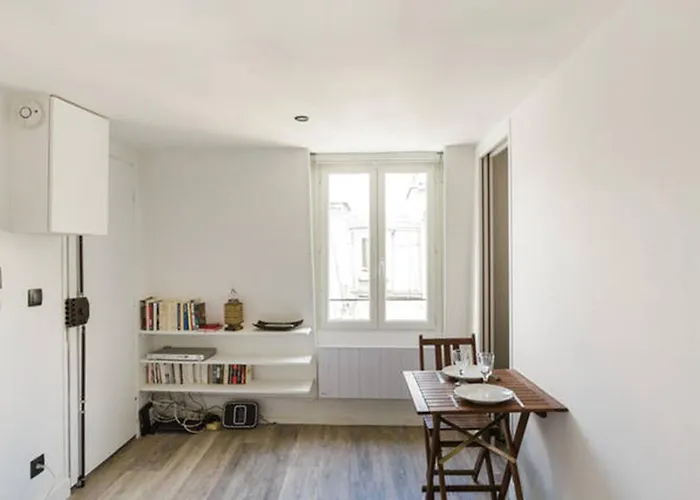 St Germain Des Pres - Odeon Apartment Paris